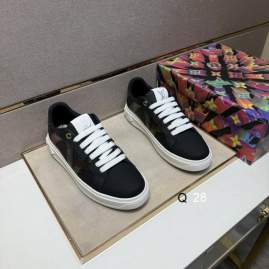 Picture of Louis Vuitton Shoes _SKULVsz38-45N100212992